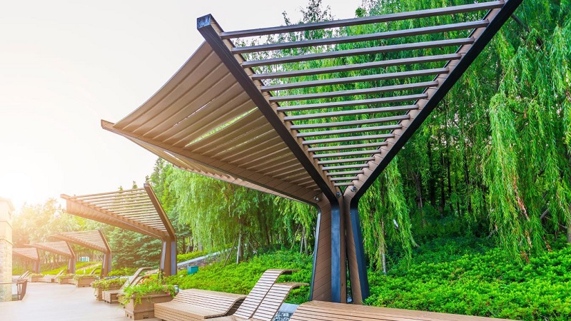 تصاميم مظلات حدائق خشبية​